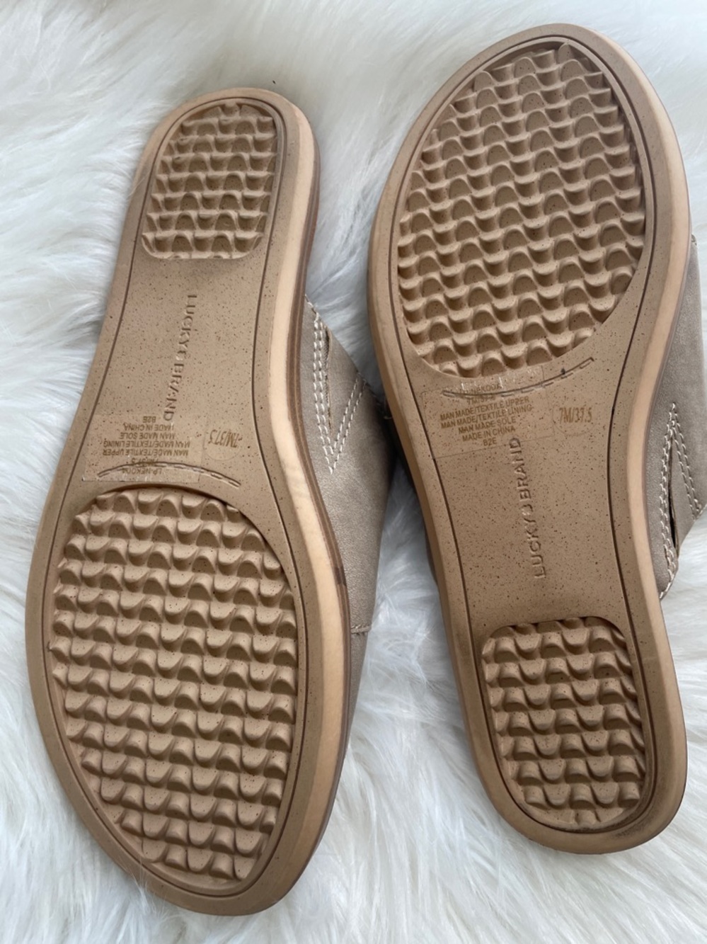 Lucky Brand NWOT Sandals - Picture 5 of 8